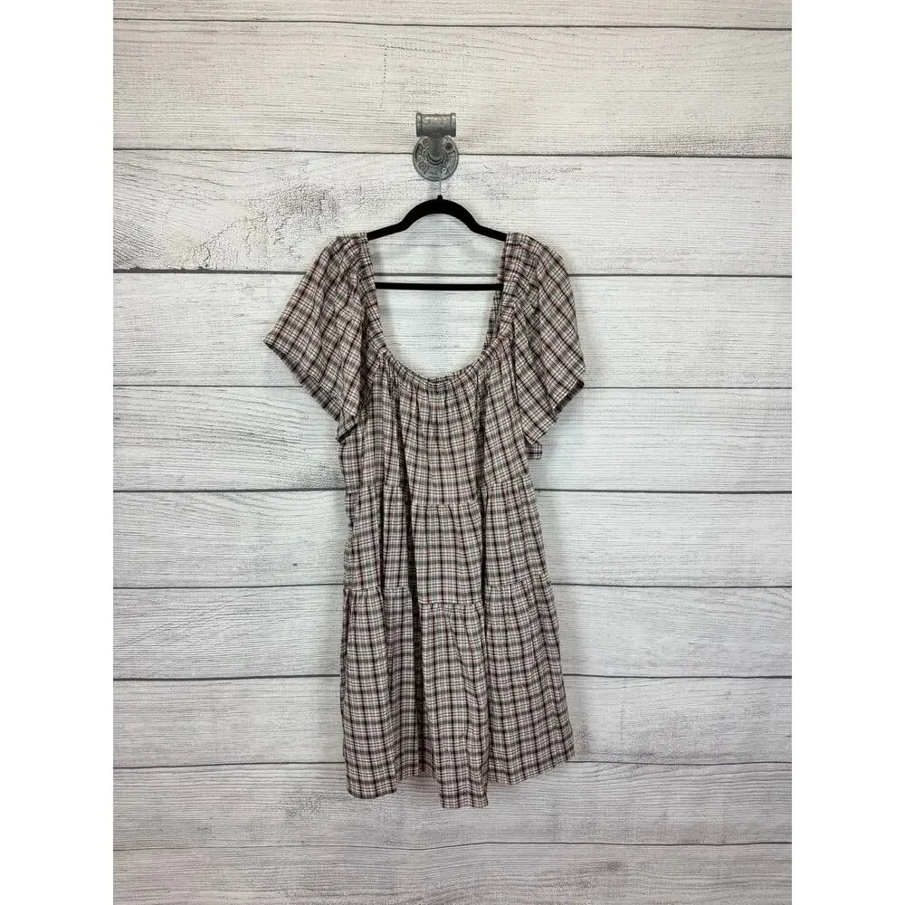 Old Navy Plus Size Gray & Red Plaid Tiered Mini Dress Size 3X